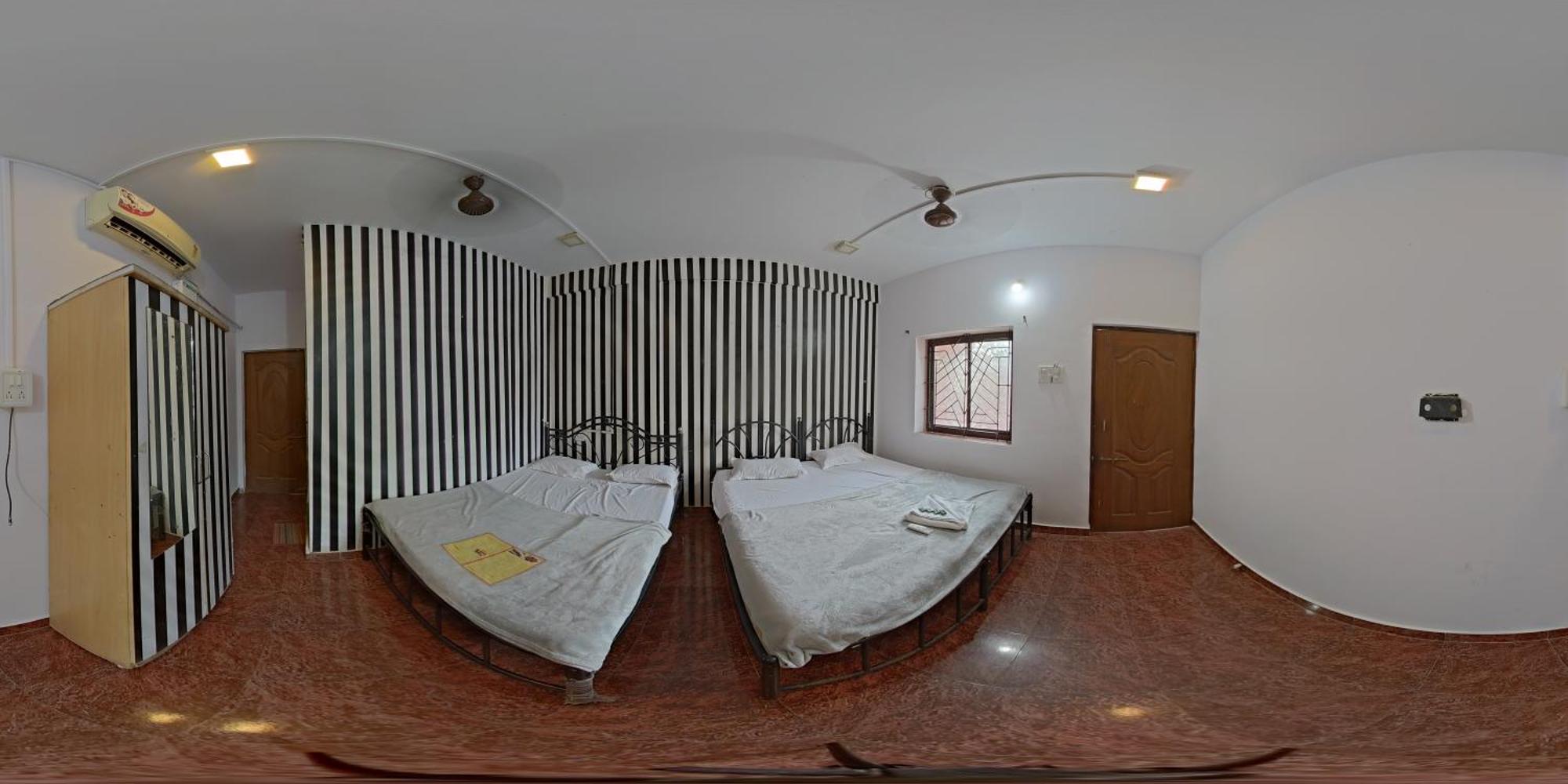 Esther Guest House Calangute Extérieur photo